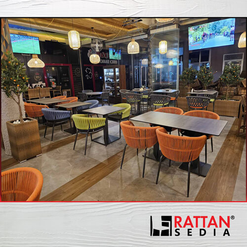 Caffe – Pizeria Recoleta, Tivat